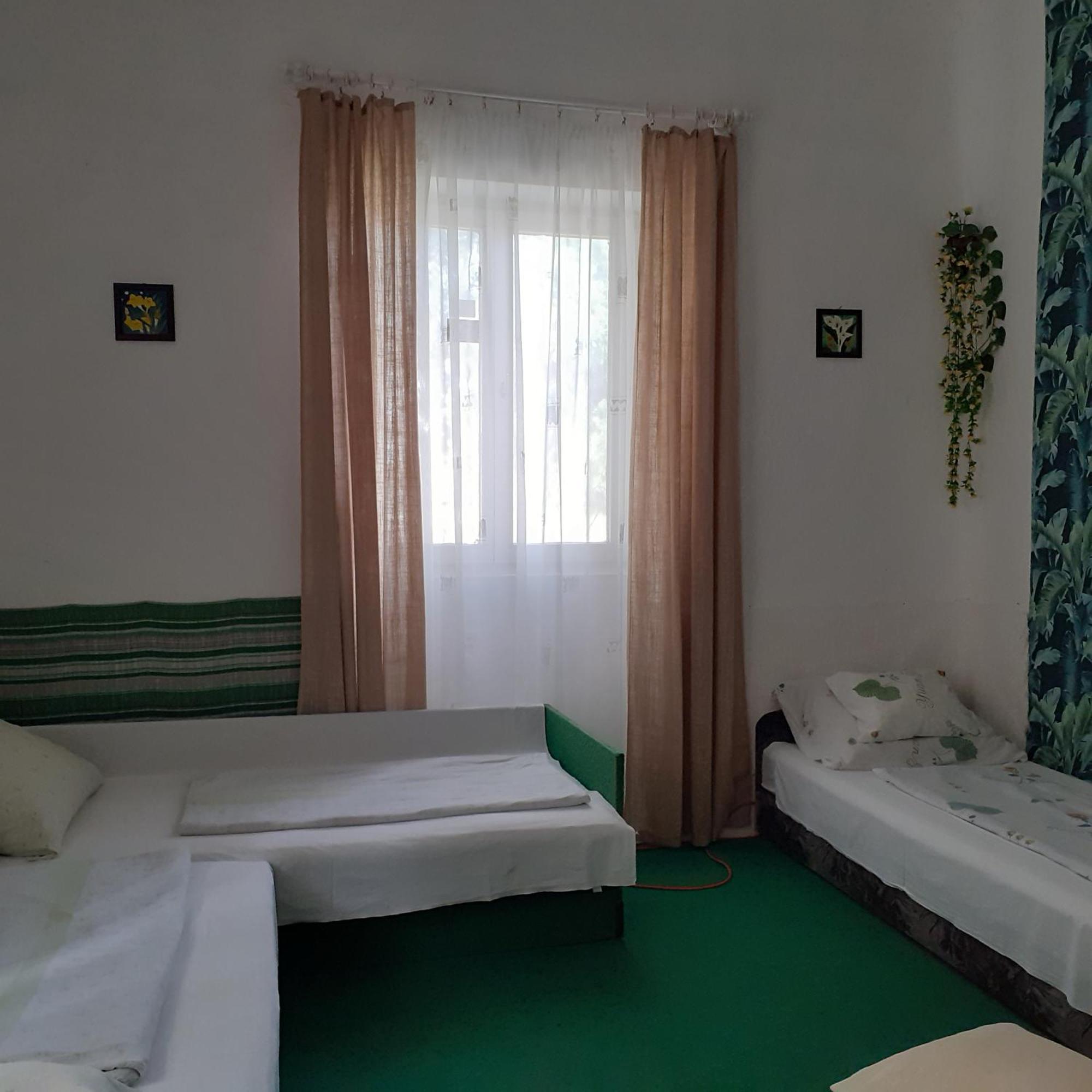 Marika Vendeghaz Apartment Abadszalok ห้อง รูปภาพ